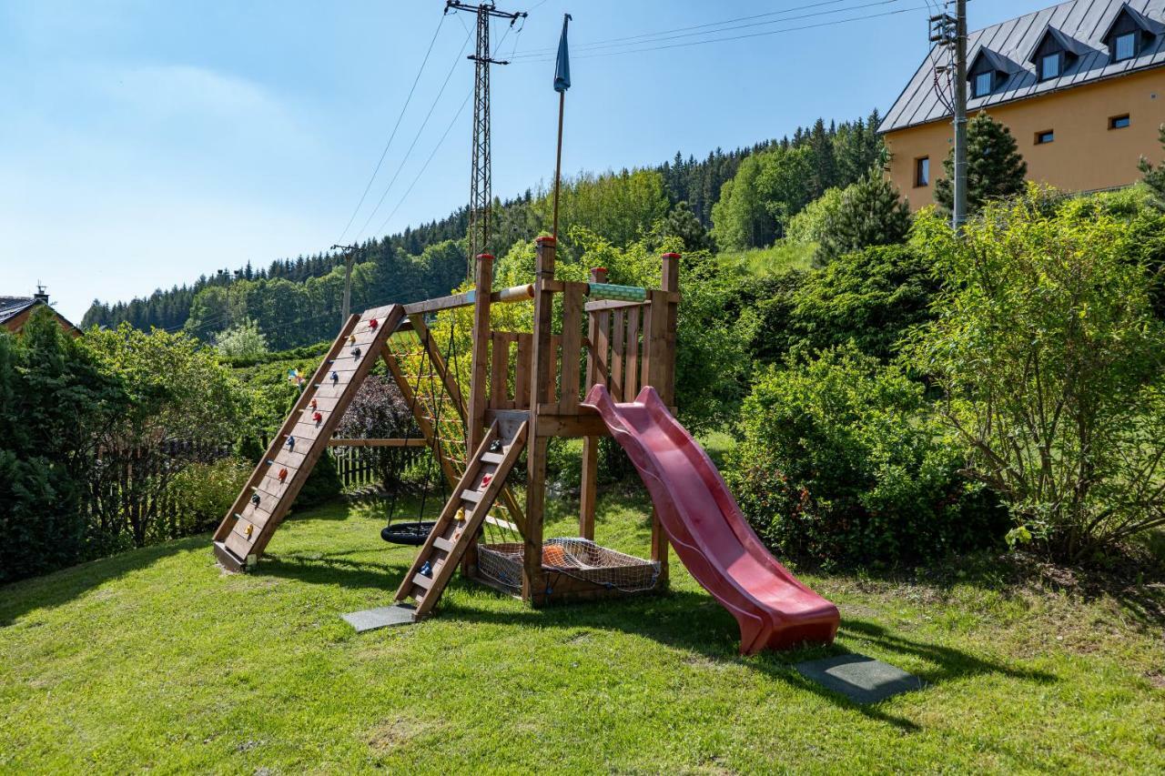 Penzion Pohadka Malá Morávka Exteriör bild